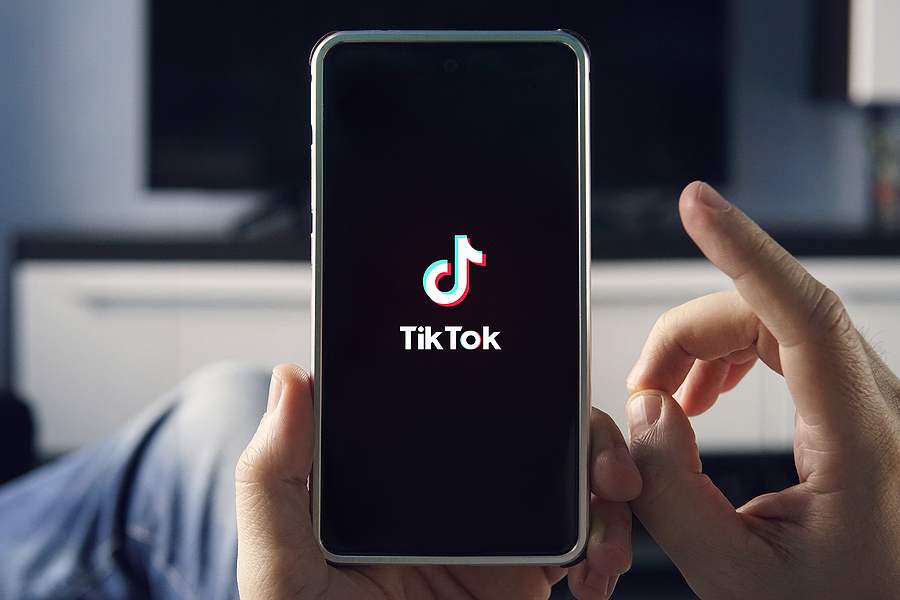 Tiktok được giới trẻ vô cùng yêu thích